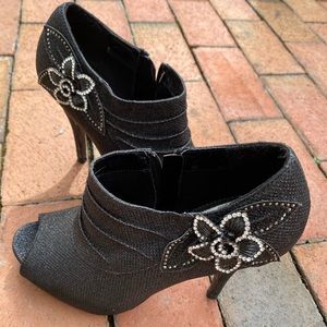 Sparkle black shoes